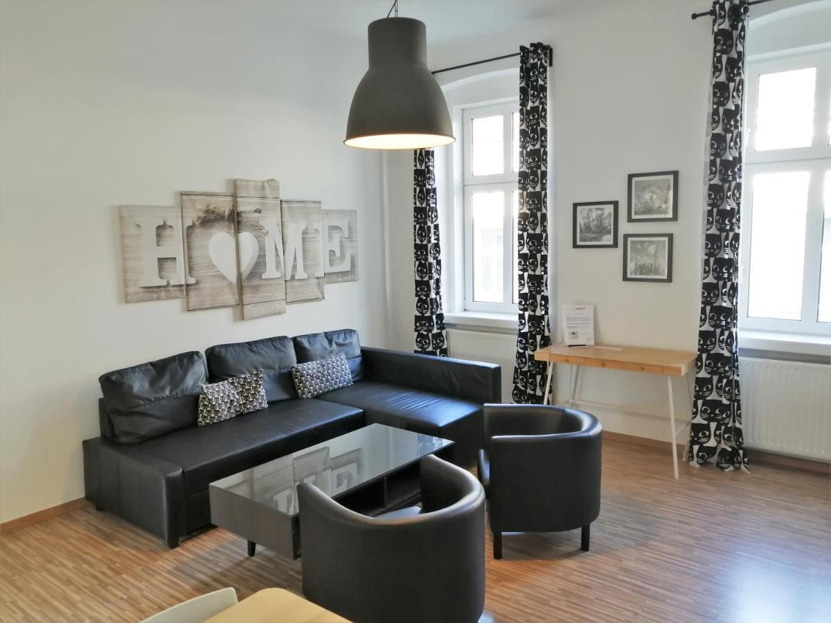 Apartments Near Schoenbrunn เวียนนา ภายนอก รูปภาพ